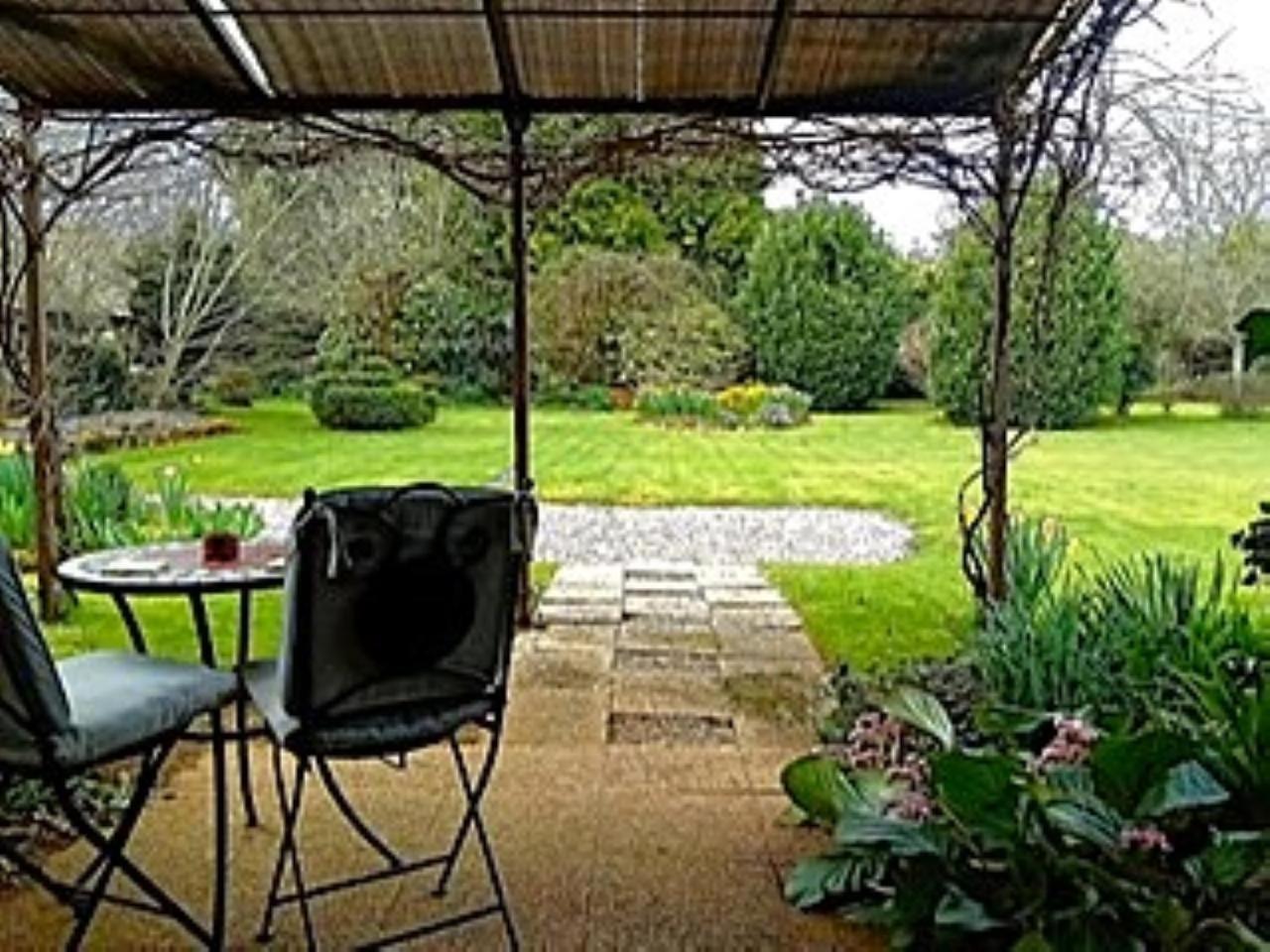 Chambre D'Hote - Ilse'S Garden Chair La Porcherie Exteriér fotografie